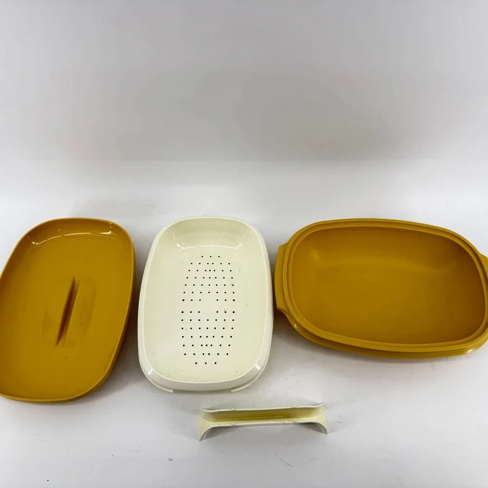 TUPPERWARE MICROWAVE VEGGIE STEAMER RICE COOKER SERVING BOWL 3PC 1273 GOLD EUC